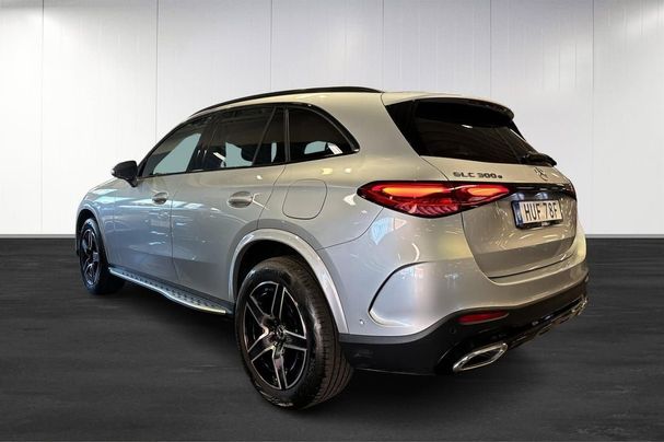 Mercedes-Benz GLC 300 e 4Matic 233 kW image number 4