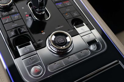 Car image 37