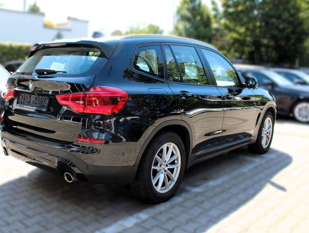 BMW X3 xDrive 195 kW image number 3