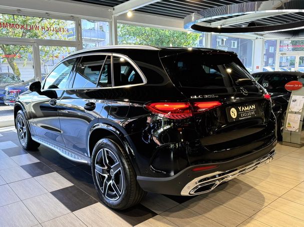 Mercedes-Benz GLC 300 e AMG Line 230 kW image number 3