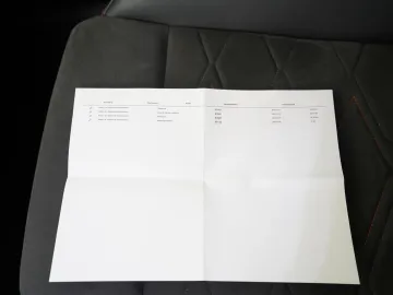 Car image 46