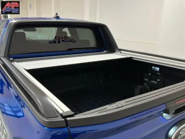 Car image 35
