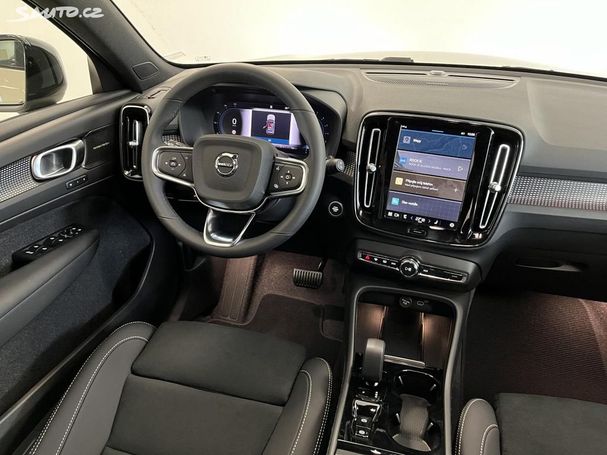 Volvo XC40 130 kW image number 21