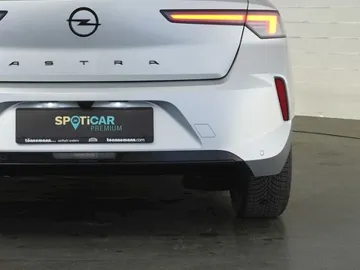 Car image 34
