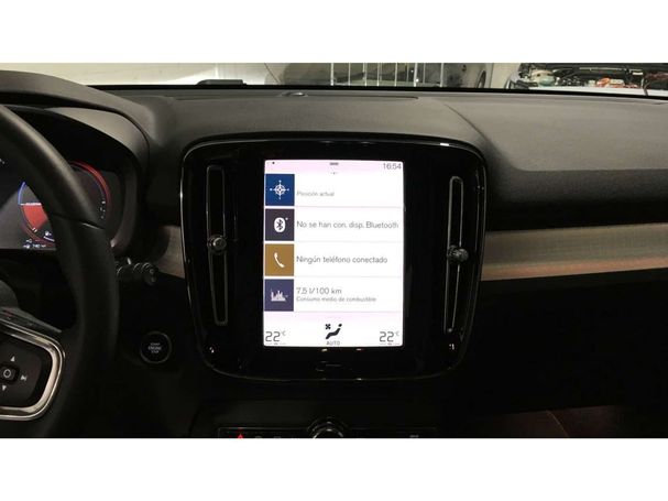 Volvo XC40 Recharge T4 155 kW image number 15