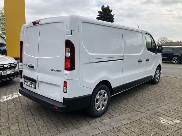 Renault Trafic E-Tech 90 kW image number 2