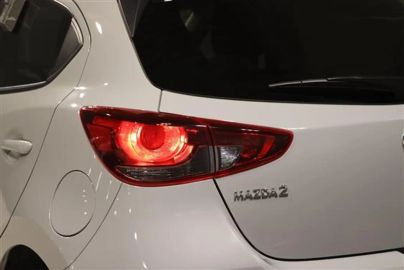 Car image 23