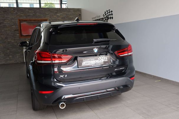 BMW X1 25e xDrive 162 kW image number 3