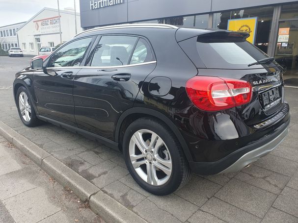 Mercedes-Benz GLA 220 d 4Matic Urban 130 kW image number 7