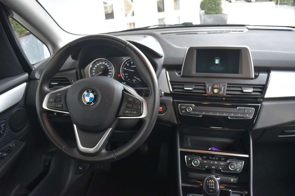 BMW 218i Advantage 103 kW image number 10