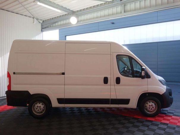 Peugeot Boxer HDi 333 L2H2 103 kW image number 4