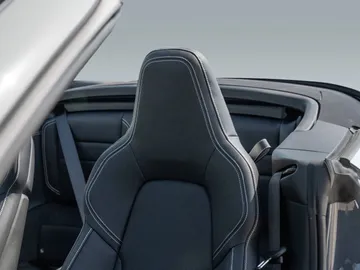 Car image 40