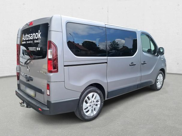 Renault Trafic 107 kW image number 2