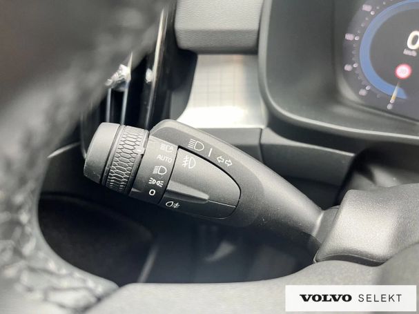 Volvo XC40 120 kW image number 13