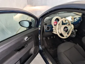 Car image 17