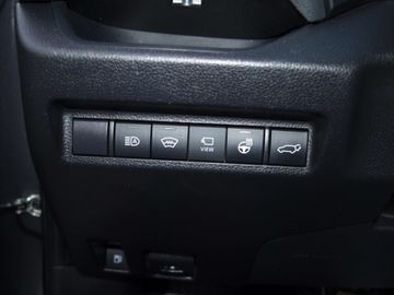 Car image 24