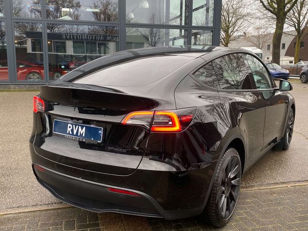 Tesla Model Y Long Range AWD 378 kW image number 4