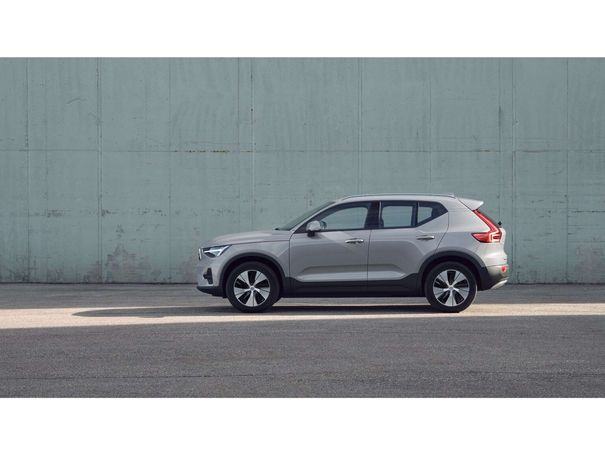 Volvo XC40 T2 Core 95 kW image number 10