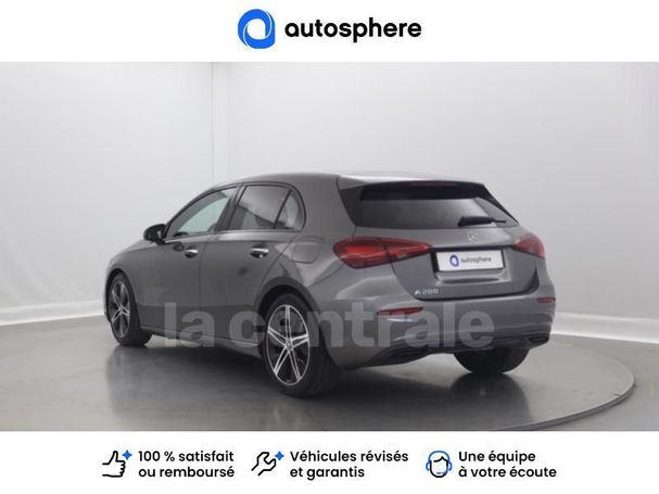 Mercedes-Benz A 180 120 kW image number 14