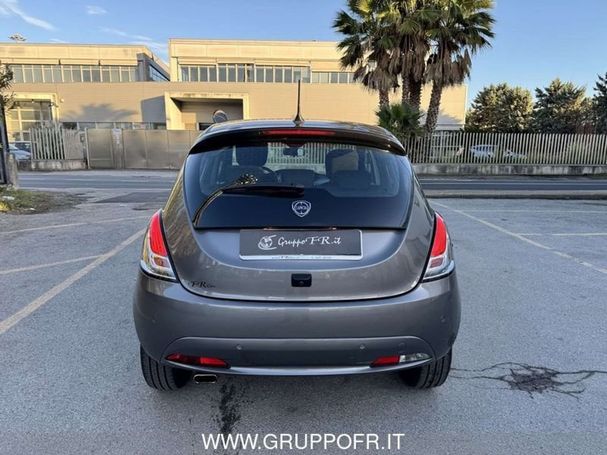 Lancia Ypsilon 51 kW image number 6