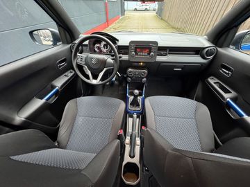 Car image 13