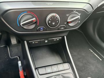 Car image 23