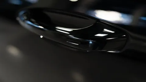 Car image 27