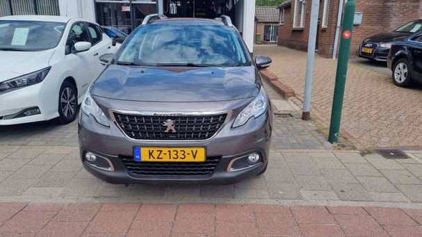 Peugeot 2008 PureTech 60 kW image number 3