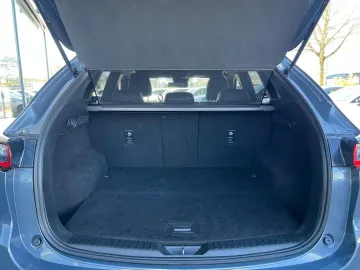 Car image 38