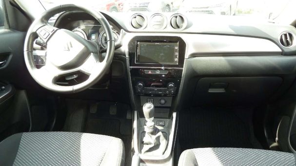 Suzuki Vitara 1.4 Hybrid Comfort 95 kW image number 13