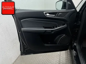 Car image 33