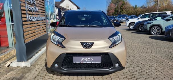 Toyota Aygo X 53 kW image number 2