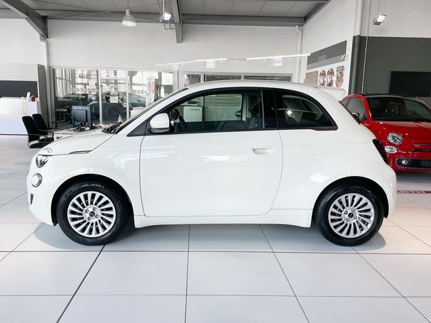 Fiat 500 e 70 kW image number 12