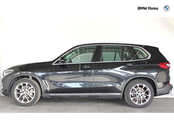 BMW X5 xDrive30d xLine 195 kW image number 2