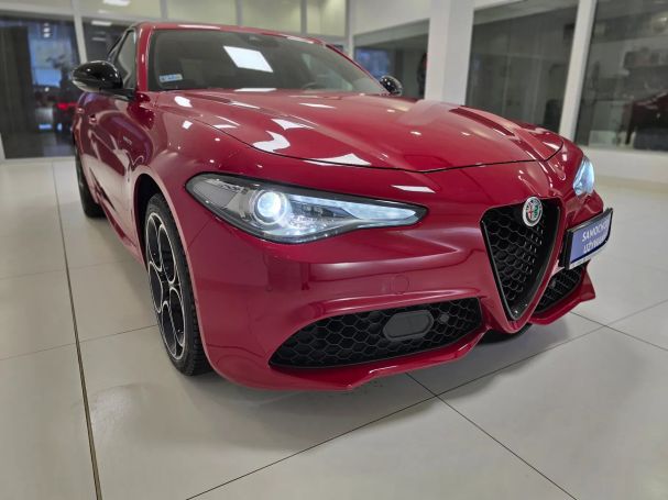 Alfa Romeo Giulia 2.0 Turbo Veloce 206 kW image number 3