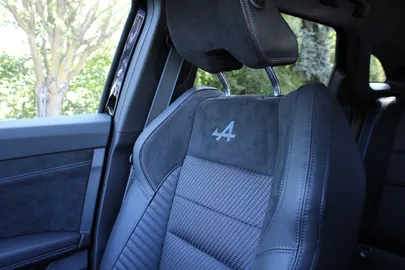 Car image 22