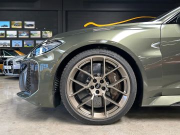 Car image 32