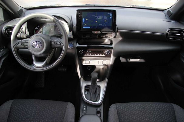 Toyota Yaris Cross 1.5 Hybrid 85 kW image number 8