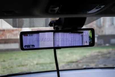 Car image 31