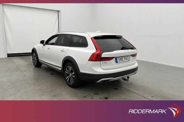 Volvo V90 Cross Country D4 AWD Plus 140 kW image number 9