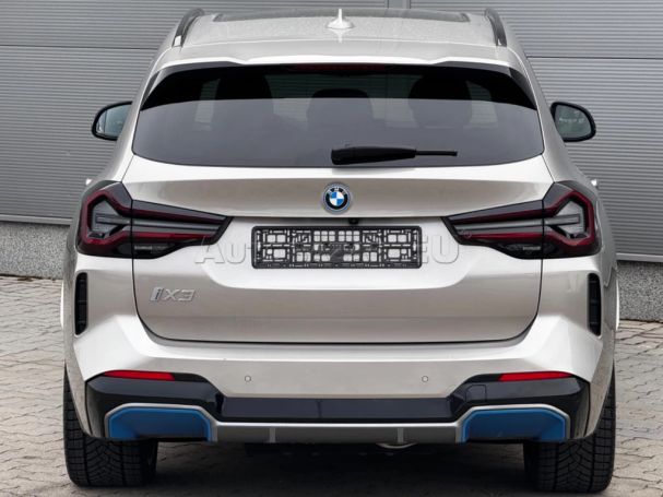 BMW iX3 210 kW image number 9