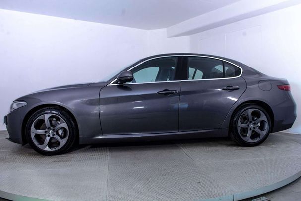 Alfa Romeo Giulia 2.2 Diesel AT8 140 kW image number 5