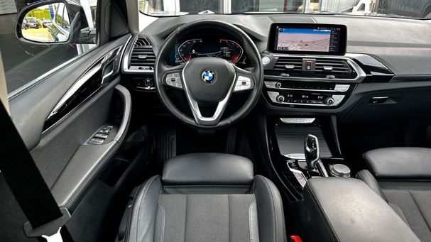 BMW X3 xDrive 140 kW image number 9