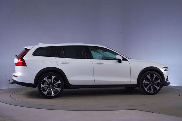 Volvo V60 AWD B5 184 kW image number 42