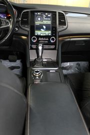 Car image 37