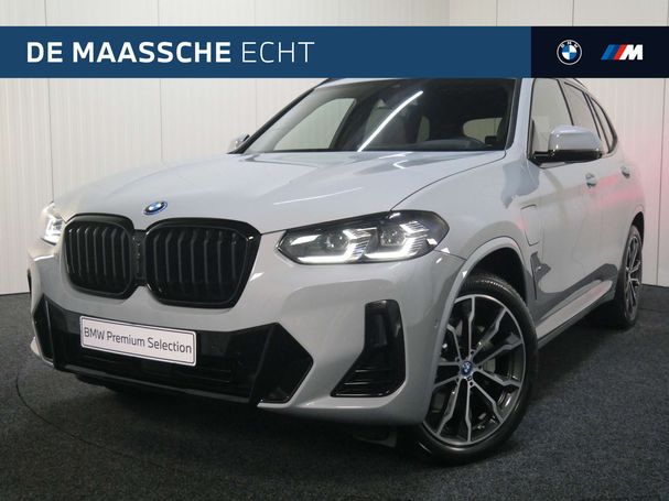 BMW X3 xDrive30e 215 kW image number 1