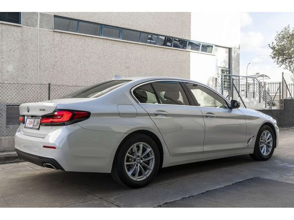 BMW 530 e 215 kW image number 20