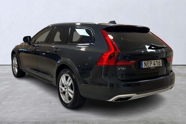 Volvo V90 Cross Country D4 AWD Pro 141 kW image number 5