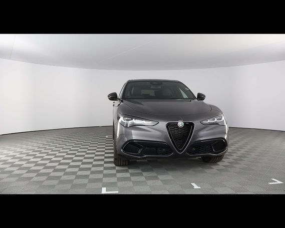 Alfa Romeo Stelvio 2.2 154 kW image number 4