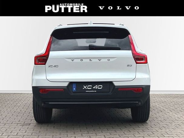 Volvo XC40 B3 Plus Dark 120 kW image number 7